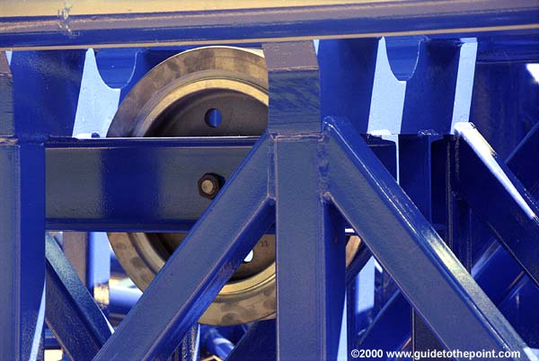 Pulley in lift track