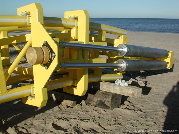 Back spike stopper at end of track